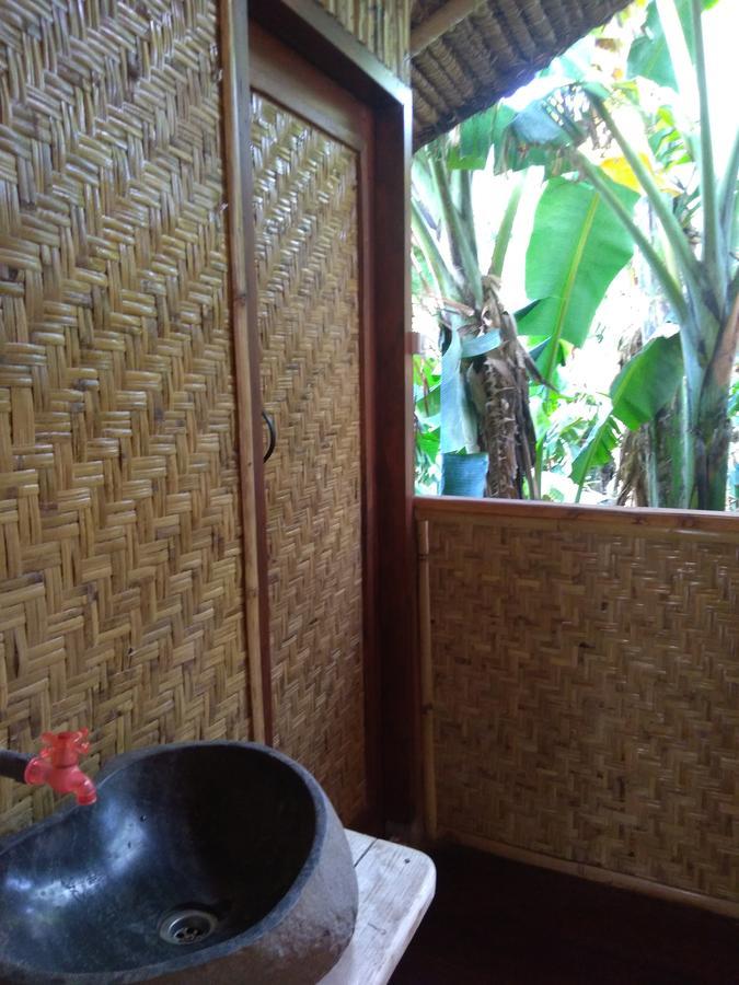 Lima Bintang Otel Gili Trawangan Dış mekan fotoğraf