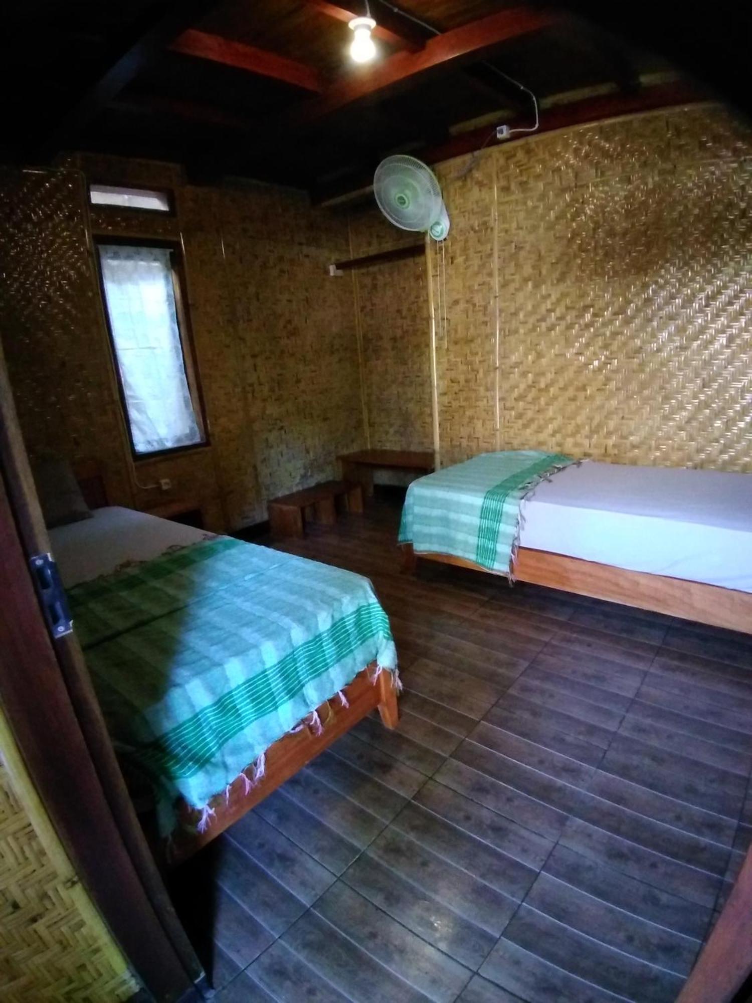 Lima Bintang Otel Gili Trawangan Dış mekan fotoğraf