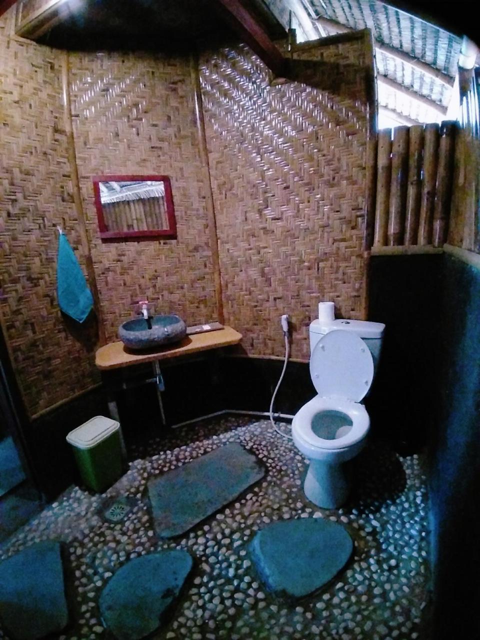 Lima Bintang Otel Gili Trawangan Dış mekan fotoğraf